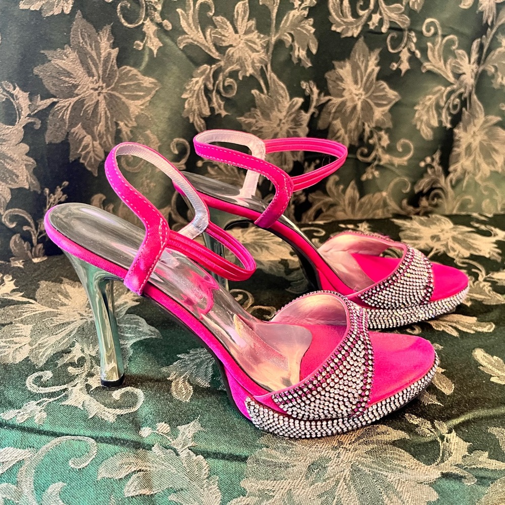 Hot Pink ‘Barbie’ Heels!